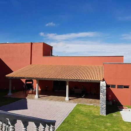 Collection O Hotel Nueva Escocia, פואבלה מראה חיצוני תמונה