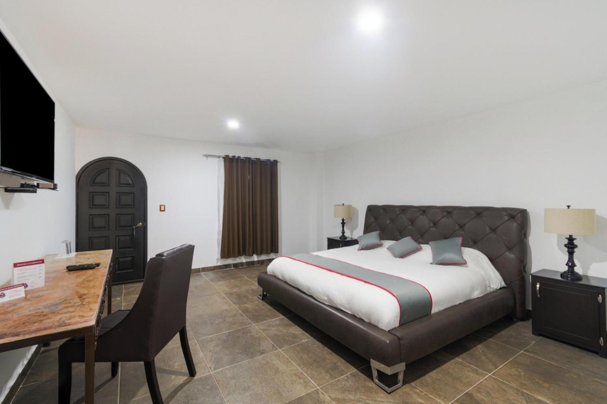 Collection O Hotel Nueva Escocia, פואבלה מראה חיצוני תמונה