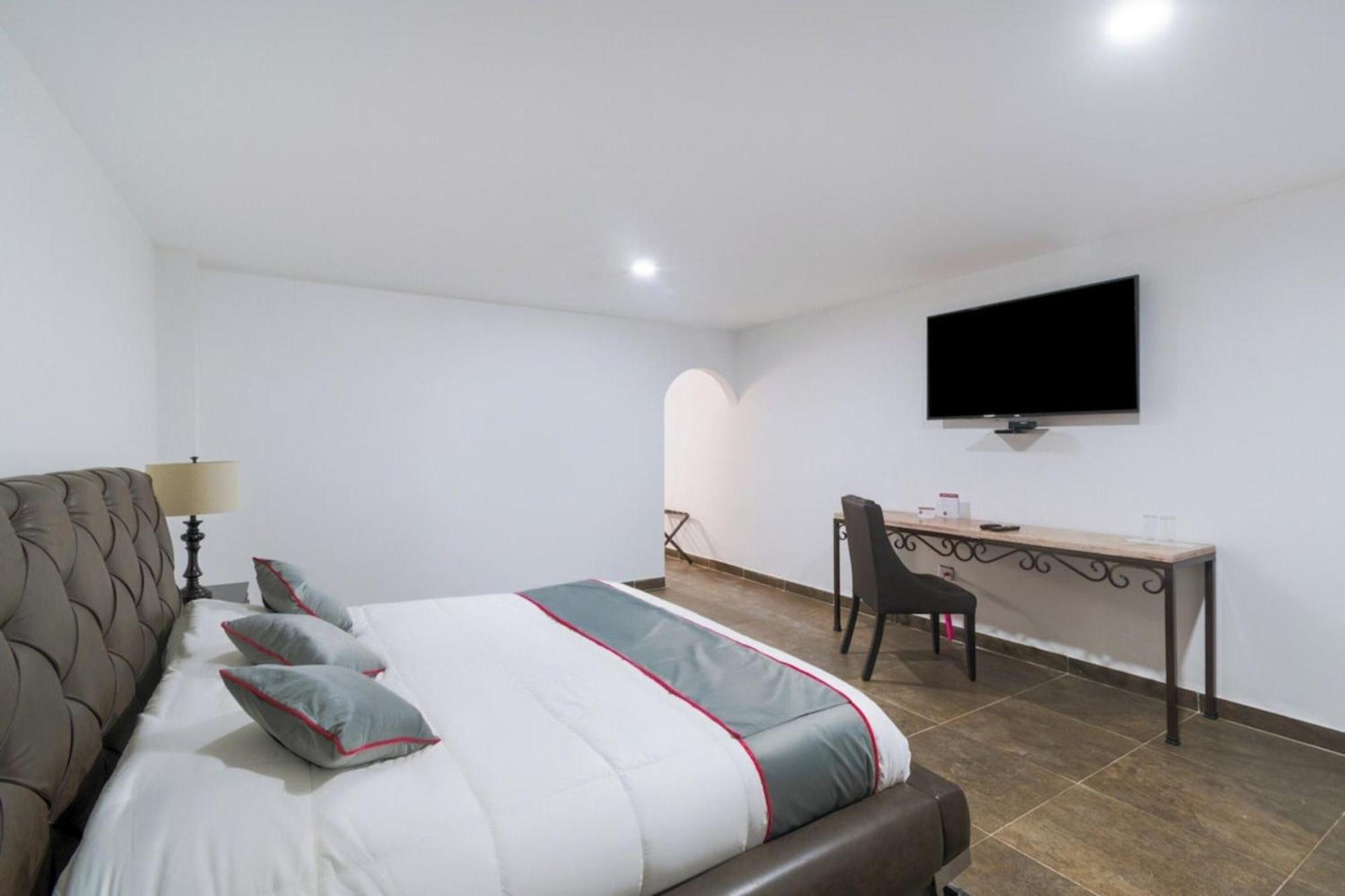 Collection O Hotel Nueva Escocia, פואבלה מראה חיצוני תמונה
